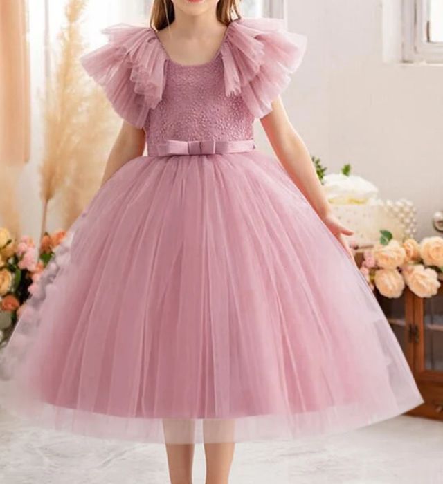 Святкова сукня, плаття на випускний