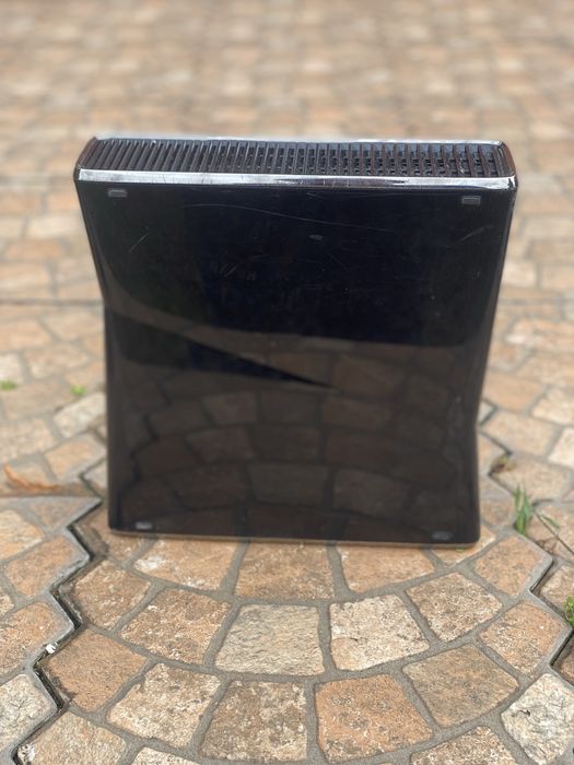 Xbox 360 + kinect в гарному стані