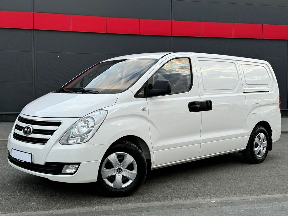 Hyundai H1  2.5 Diesel Long Automat Klima Długi 2 x Drzwi Boczne Okazja GWARANCJA