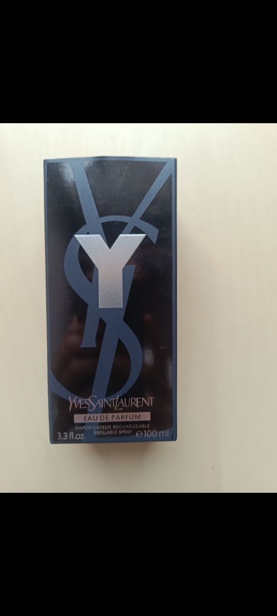 Yves Saint Laurent Y