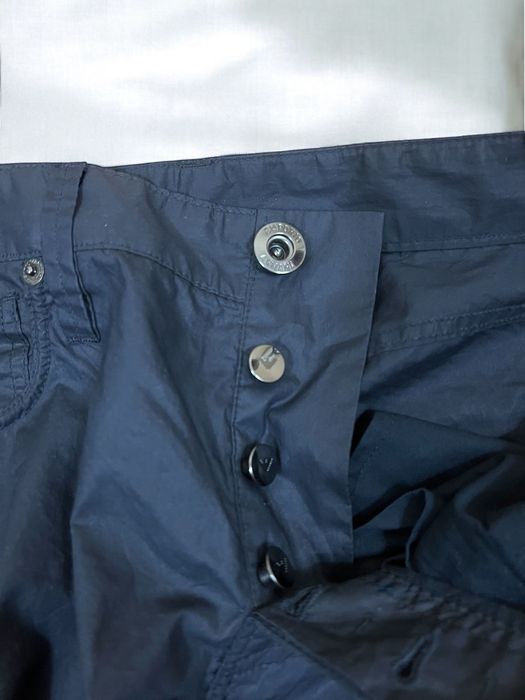 Emporio Armani roz. 29 męskie granatowe spodnie