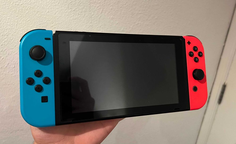nintendo switch com dock caixa joy con defeito e mario kart 8 deluxe