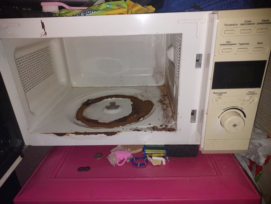 Микроволновка в рабочем состоянии