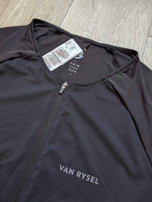 Костюм для триатлона Van Rysel. Стартовый комбинезон Трисьют Велошорты