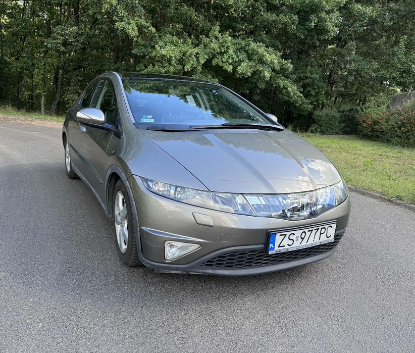 Honda Civic Świeży przegląd! Civic 5DR i-VTEC 1,8 140kmbenzyna 2008r automat