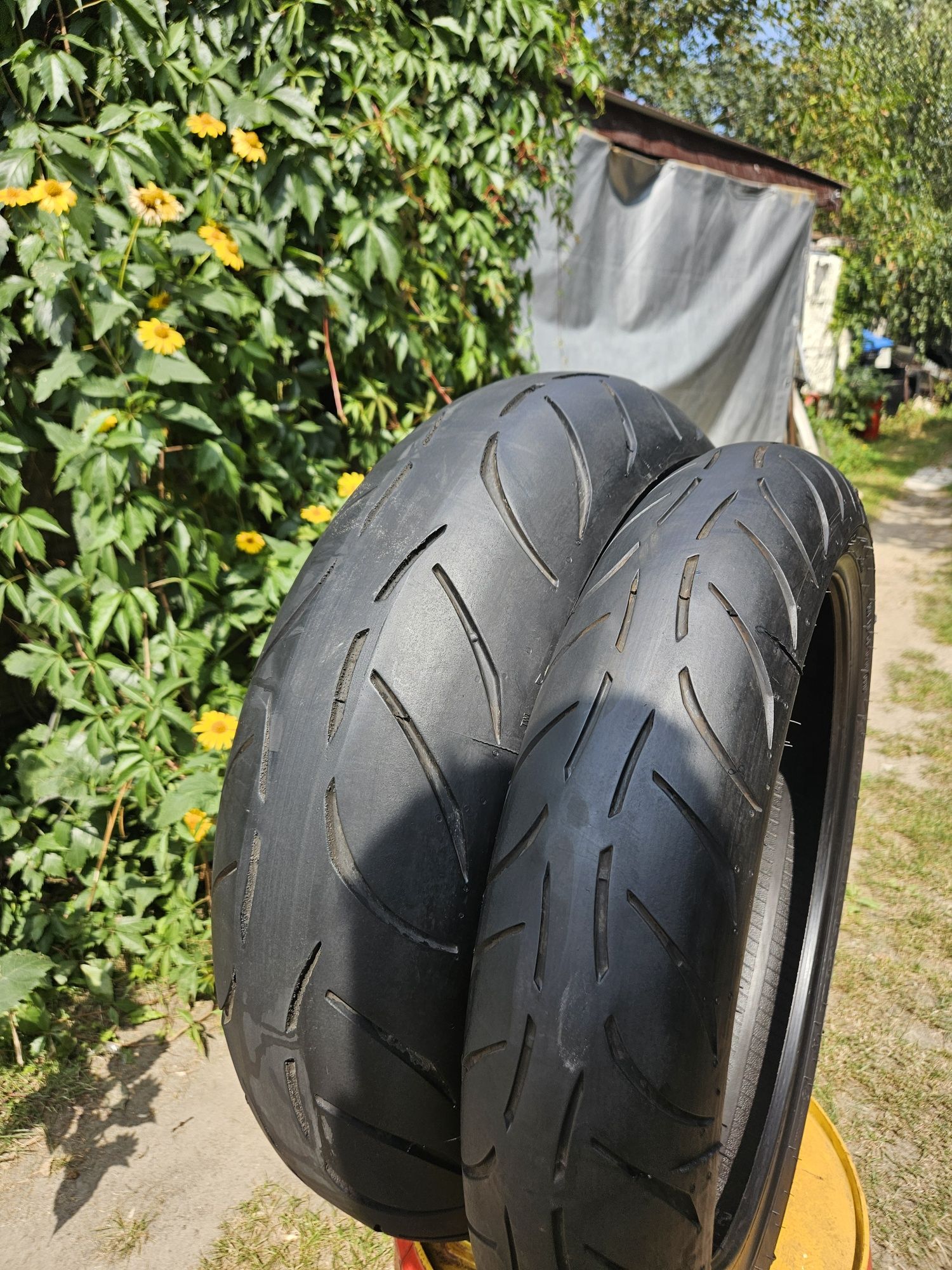 Komplet Metzeler Sportec M7RR 180/55 120/70R17 Dot 0120