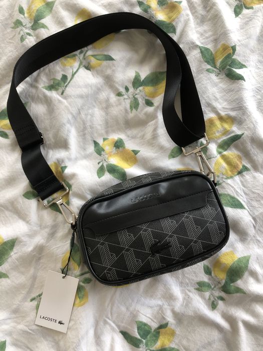 Сумка Lacoste Monogram Crossbody Bag
