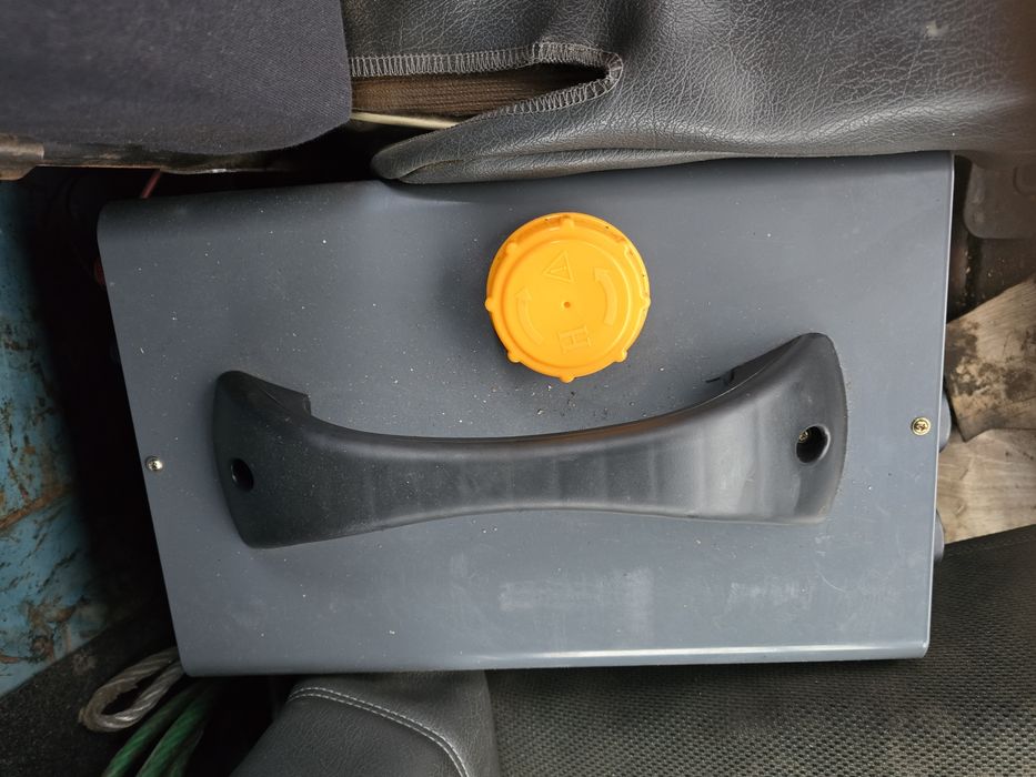 Прощається машина Зіл 130