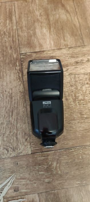 Спалах Metz 50 AF-1 під Canon