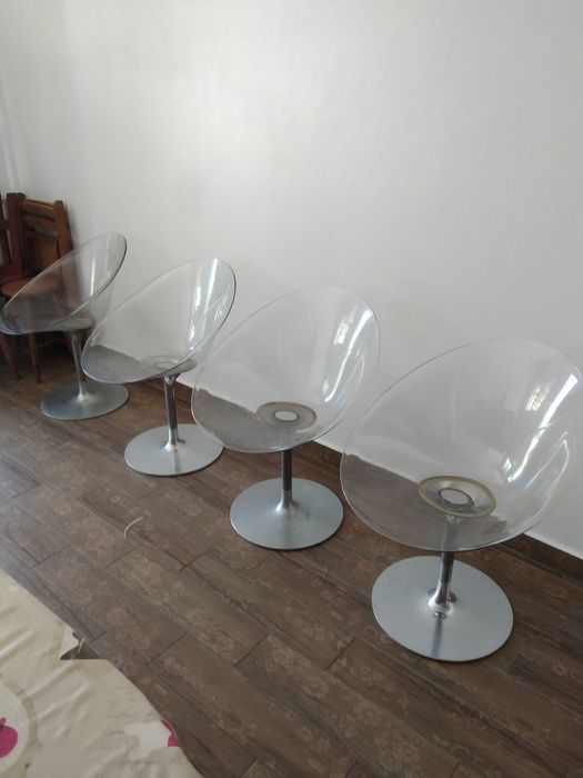 4  cadeiras philippe starck