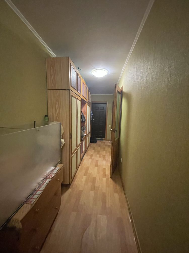 Продам 3-к квартиру в центрі міста
