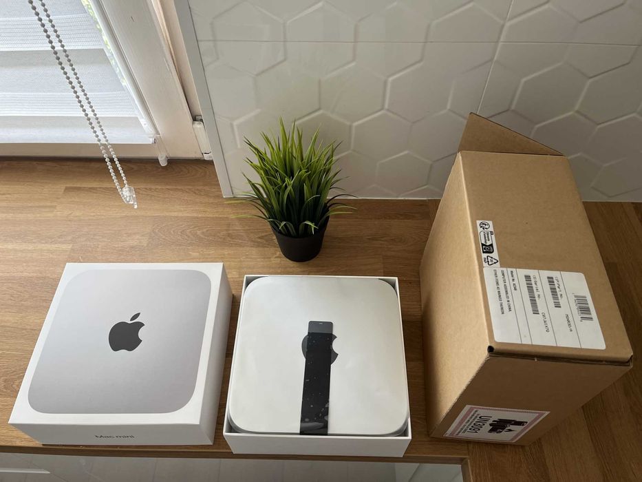 Apple Mac Mini M1 8GB RAM 256GB SSD w idealnym stanie z akcesoriami