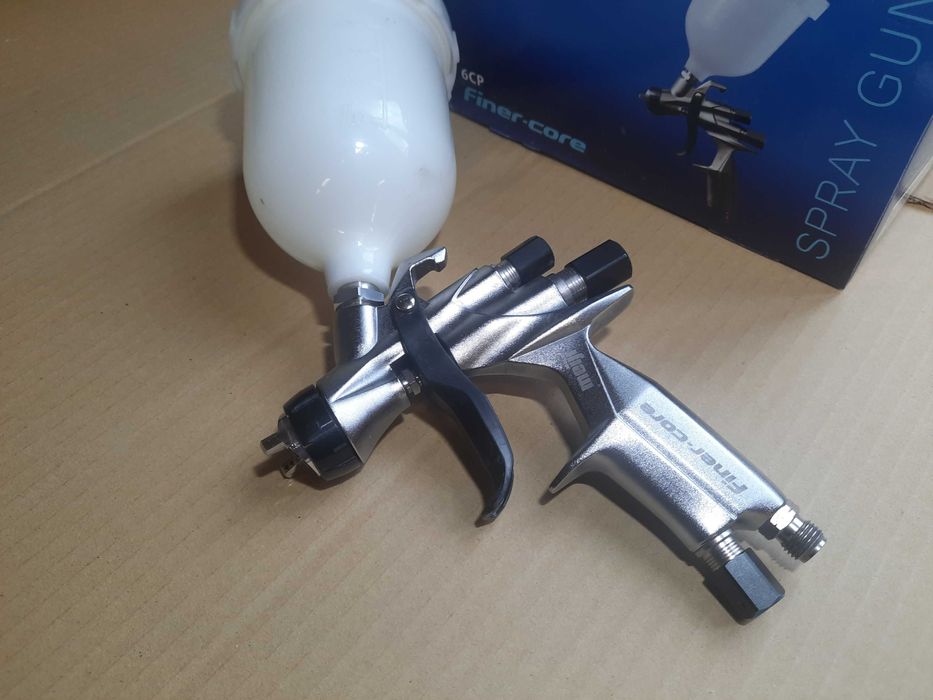 Pistolet lakierniczy