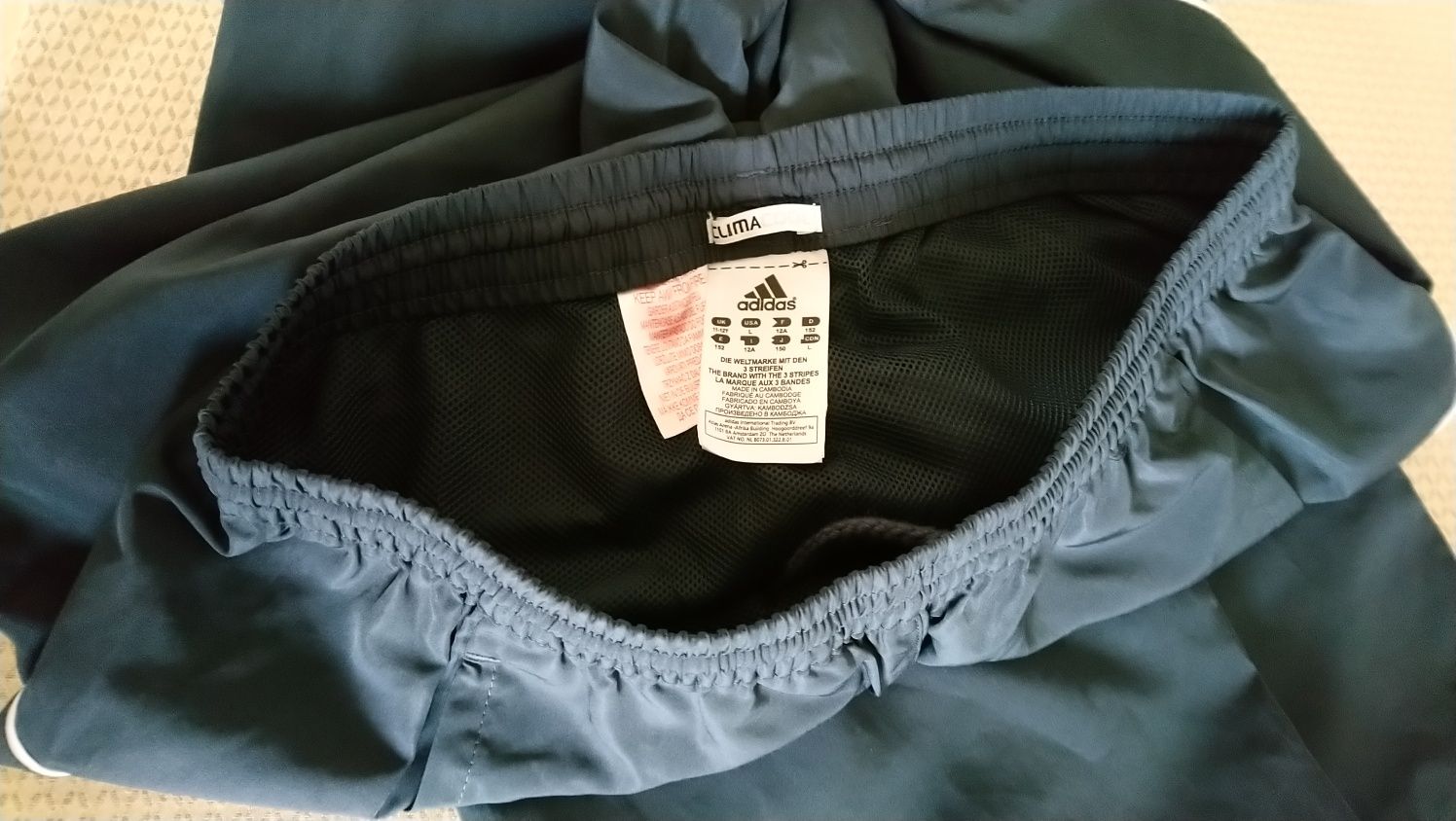 Spodnie Adidas 152 ciemny szary clima cool