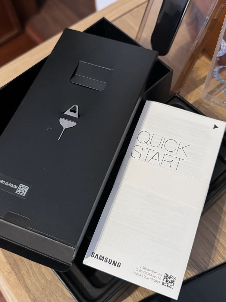 Samsung Galaxy S10 Plus 128gb + capas