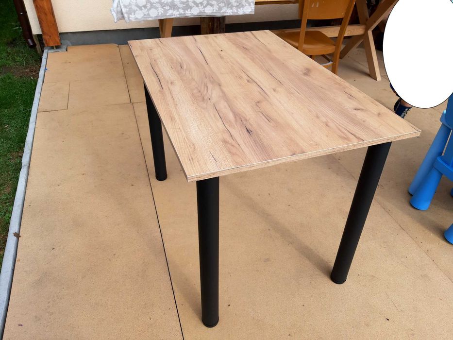 Biurko, Nowy stół 100 x 67,5 cm noga  czarny pół mat, tylko wysyłka