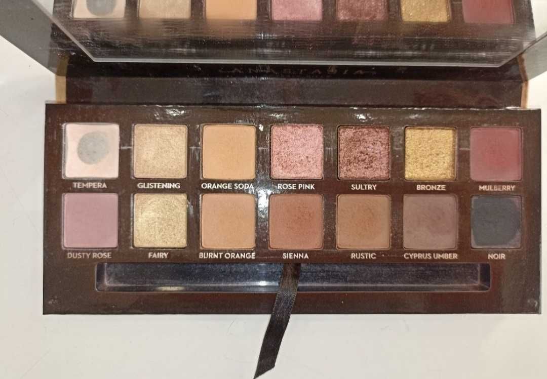 Anastasia Beverly hills paleta glam soft do oczu