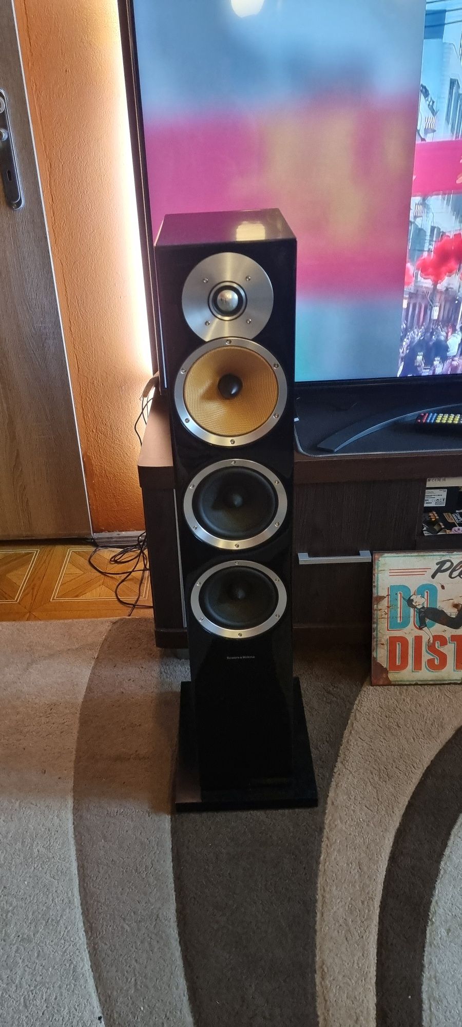 KOLUMNY podłogowe Bowers & Wilkins CM8 Black Piano