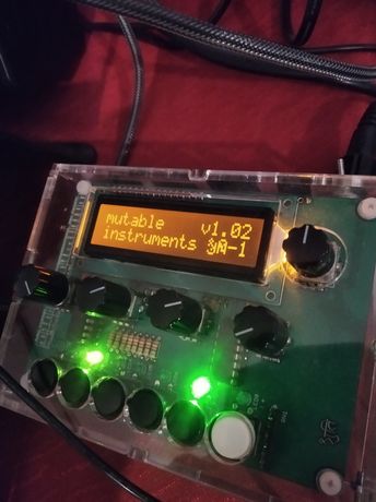 Mutable instruments shruthi syntezator filtr pollywogs