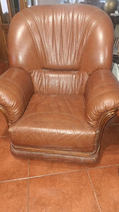 Sofas em pele como novos