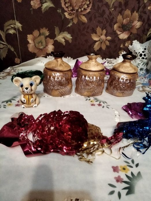 Подарок, шкатулки, копилки с росписью, керамика, цена за три.