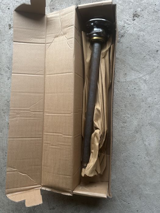 Полуось(Піввісь) оригінал 906-907 3.0 диз