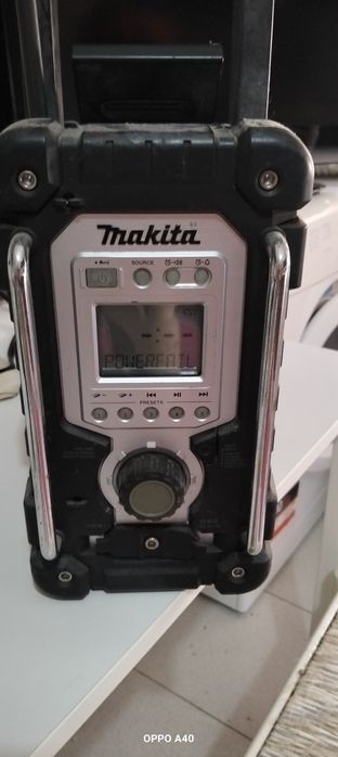 Radio Makita ...