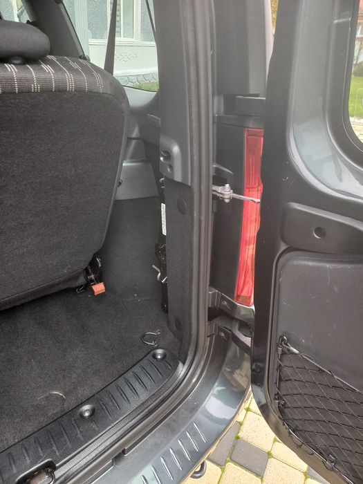 Продам дача логан 2010р, диз.1.5