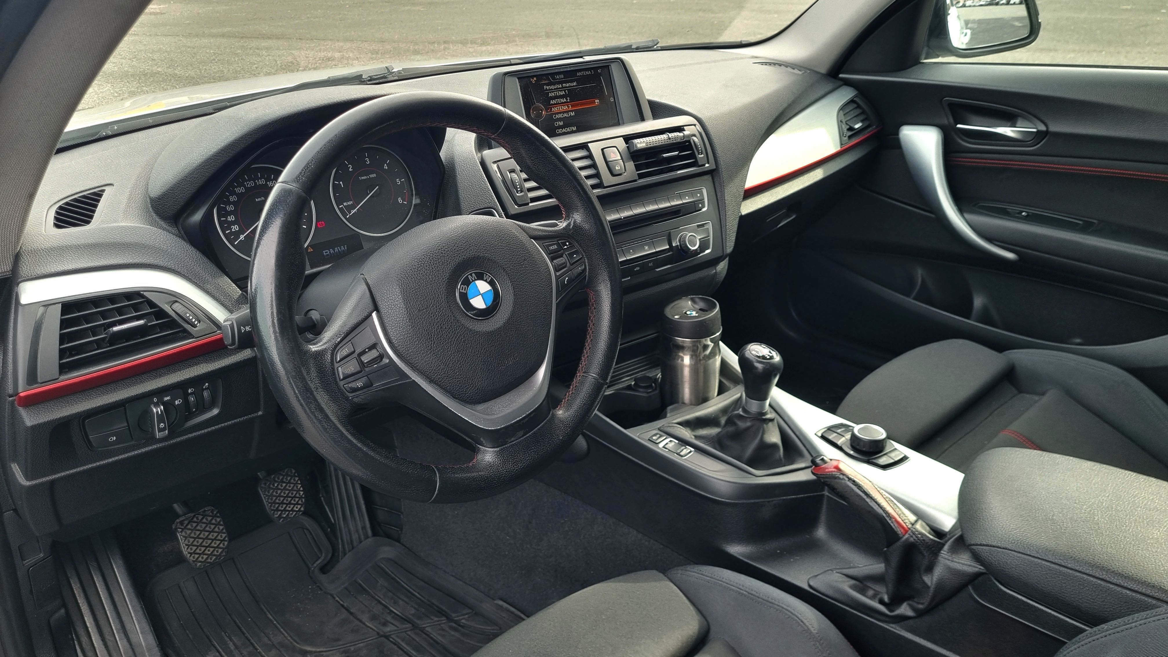 BMW 116d Pack M 3 Portas