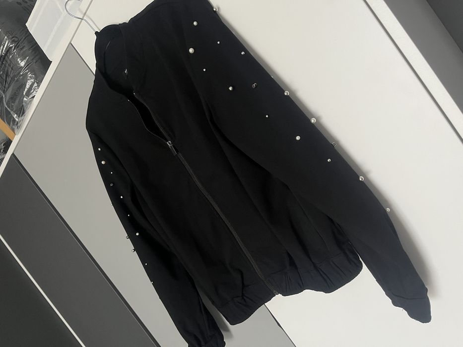 Czarna bluza Reserved jak nowa