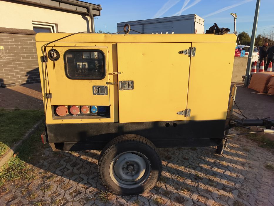 Agregat prądotwórczy 30kW 200L