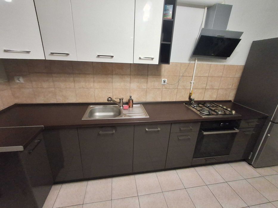 Zestaw mebli kuchennych