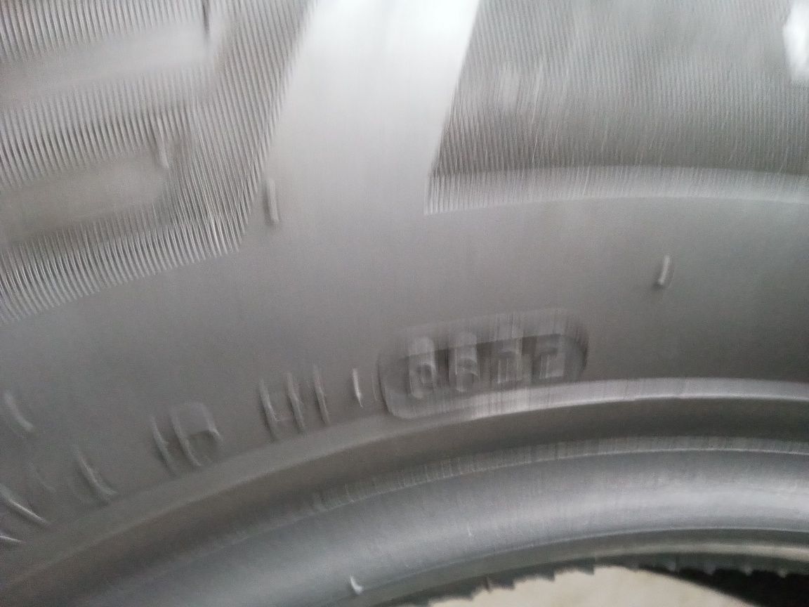 Opona zimowa 225/65R16C Hankook Winter icept LV Demo jak Nowa