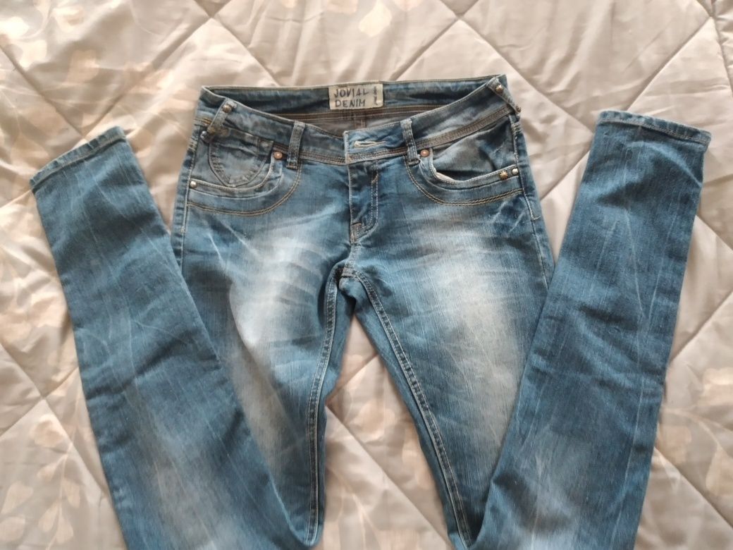 Calças de ganga, marca Jovial Denim