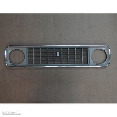 Grelha Renault 4 Novo