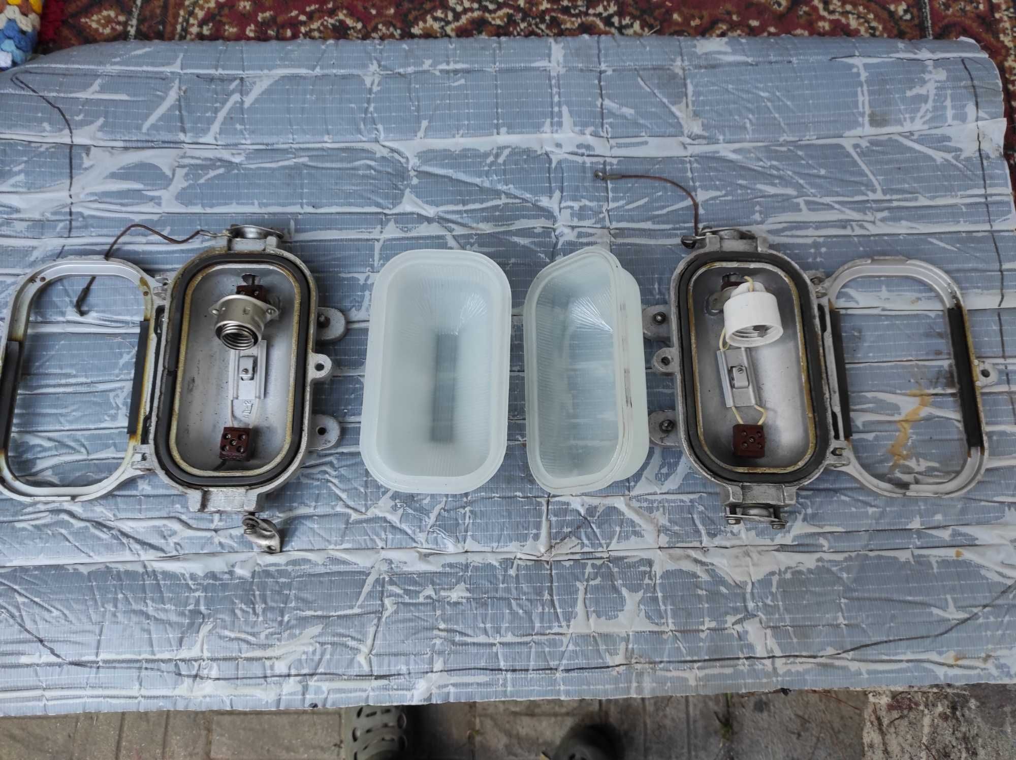 Lampy do oświetlenia z aluminium  odporne na wilgoć
