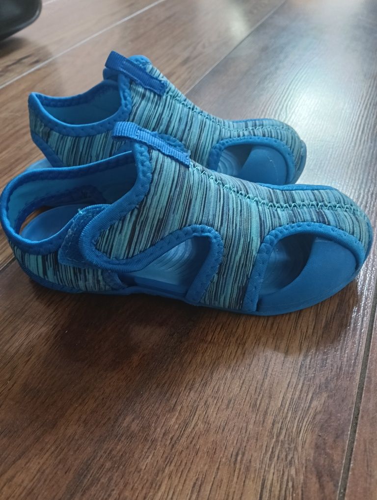Sandały 29 jak nowe
