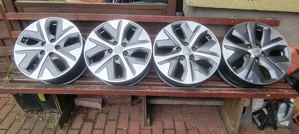 Felgi 5x114,3x17 Kia Hyundai oryginalne