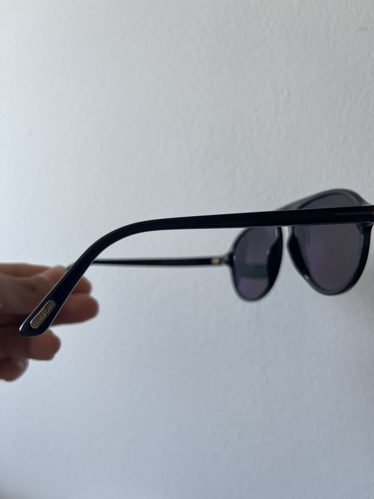 Oculos Tomford Tony