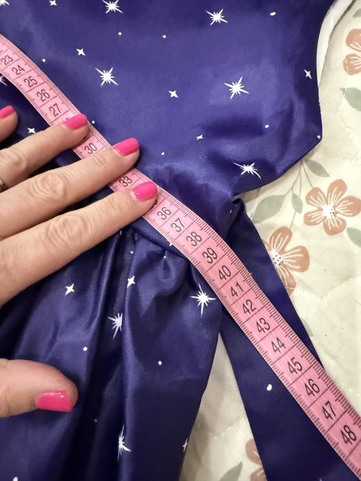 Сукня плаття святкова новорічна.85 см довжина . На 7-10 років