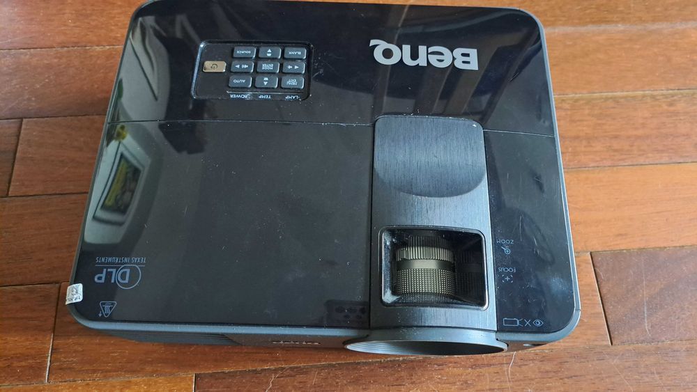 Projektor multimedialny BENQ MX501