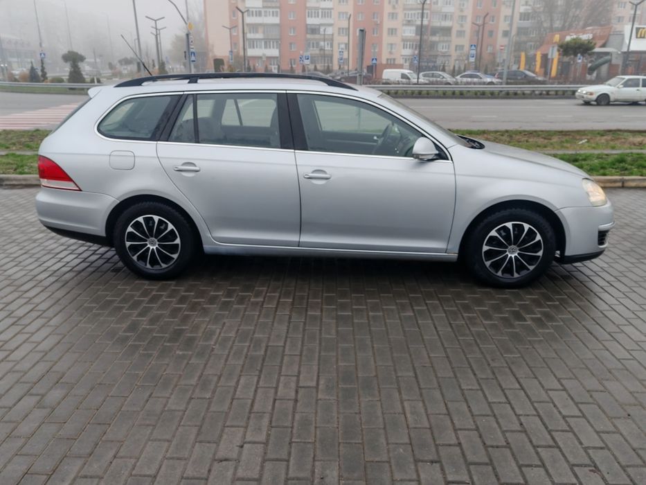 Golf 5 2009 рік. Дуже гарний стан