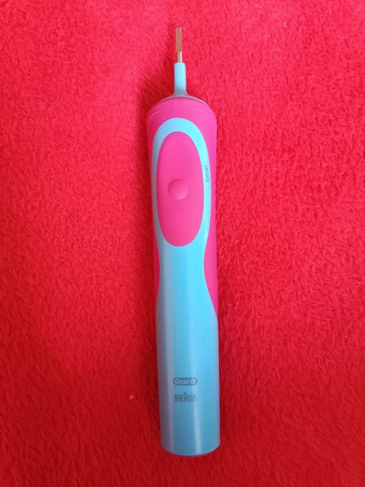 Szczoteczka elektryczna Oral-B dla dzieci