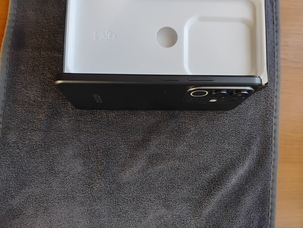 IQOO Z10X 8-128Gb UFS 3.1 Dimensity 7300 6500ma Stereo 44wat Швидка па