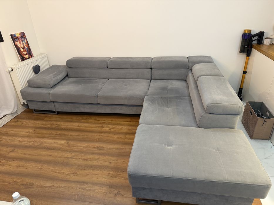 Duży prawostronny Narożnik z funkcja spania