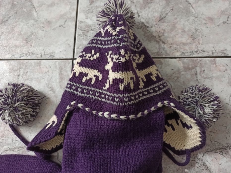 Komplet zimowy: czapka + szalik z kieszeniami na ręce, damski lub dzie