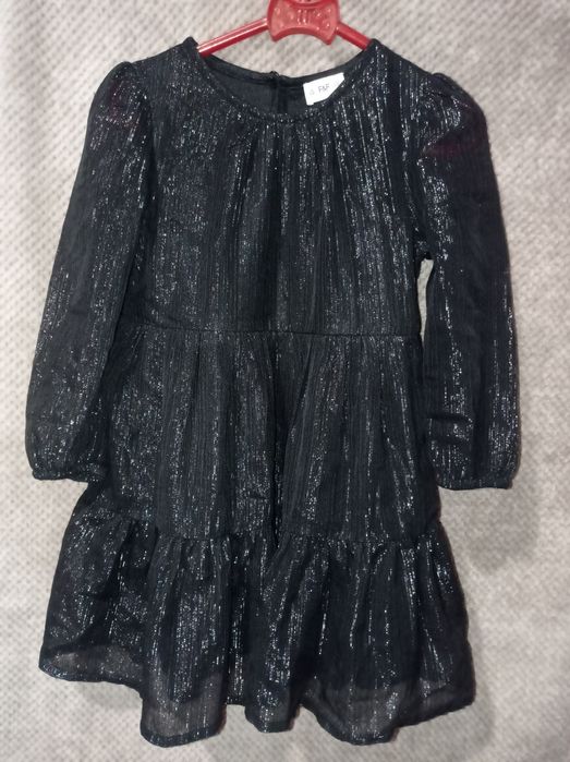 Сукня для дівчинки 3-4 роки