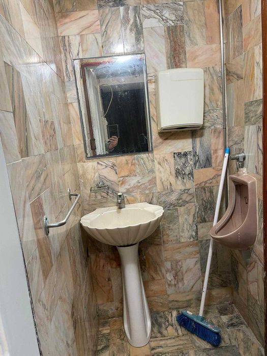 Loja 44 m² – Centro Comercial Sirius, Boavista (Porto)