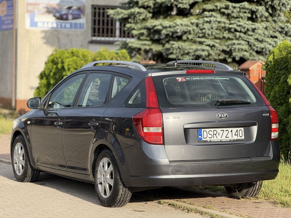 Kia Ceed 1.6crdi Lift! Super Stan!