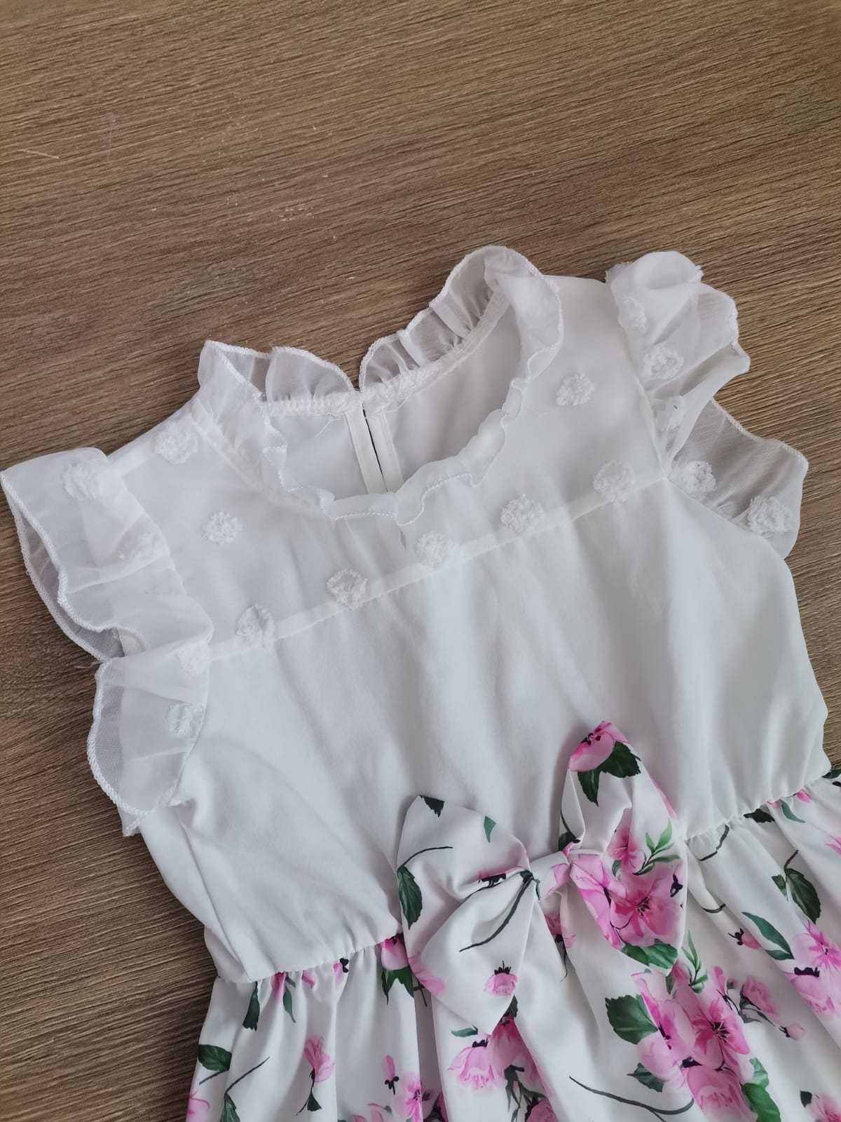 Sukienka w kwiaty dla dziewczynki rozm. 122/128cm - stan bdb.